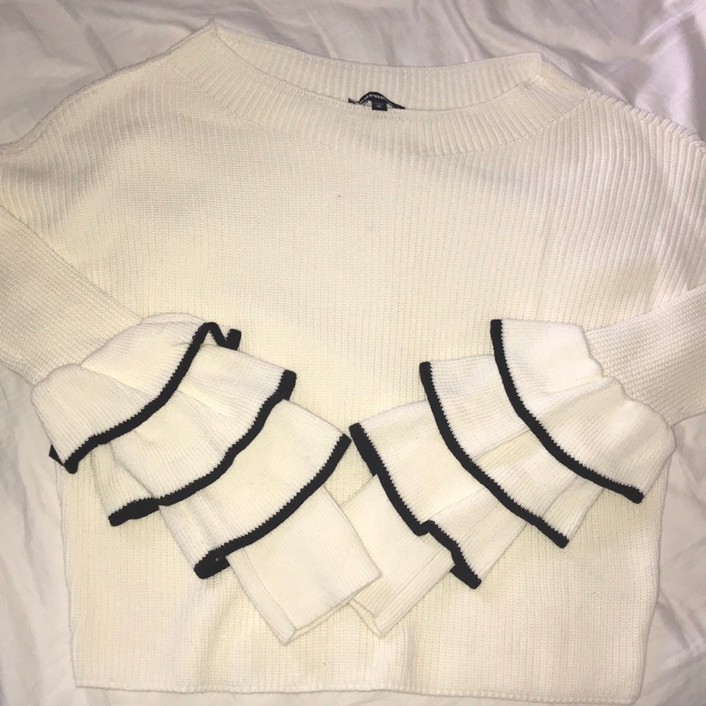 Express white knitted sweater